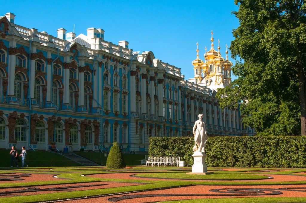 palace park St Petersburg