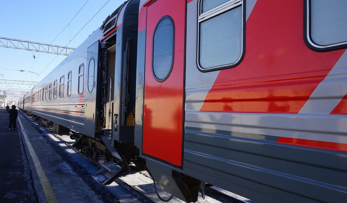 Trains from Moscow to St Petersburg